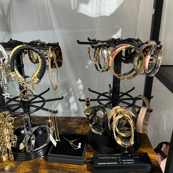 Nene’s Jewelry & Accessories Live Show Unlisted - Picture 14 of 16